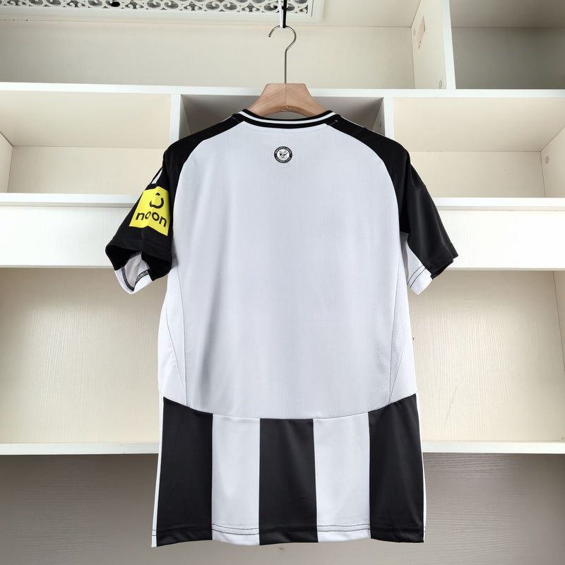 Camisa Newcastle Titular 24/25 - Versão Torcedor - Lançamento